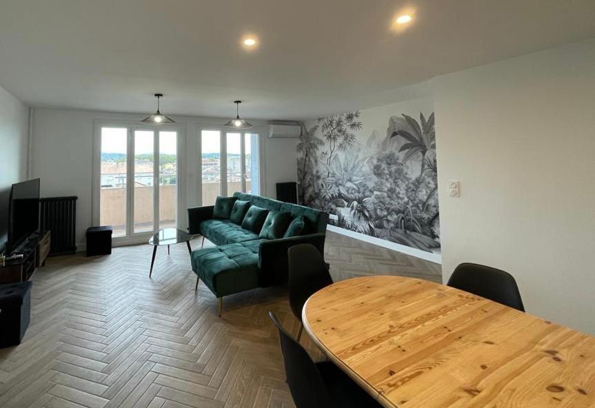 Appartement Cosy Avec Vue Imprenable Sur La Cite Carcassonne Luaran gambar